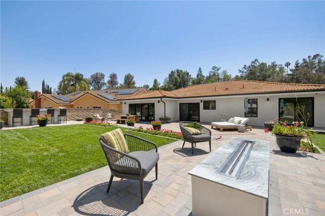 5100 Orrville Avenue, Woodland Hills, CA 91367