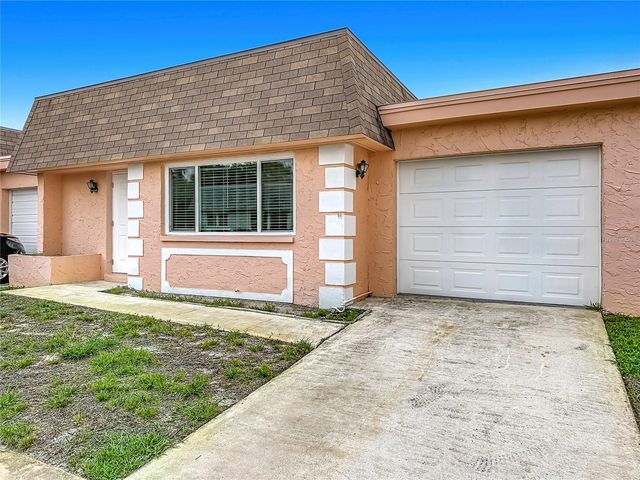 8454 AUSTIN N, Pinellas Park, FL 33781