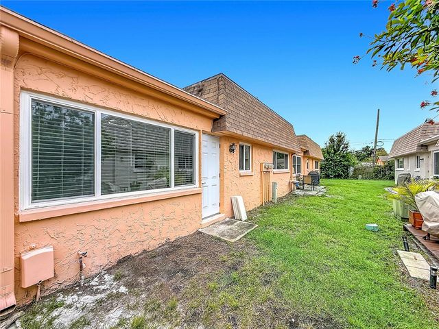 8454 AUSTIN N, Pinellas Park, FL 33781