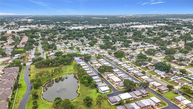 8454 AUSTIN N, Pinellas Park, FL 33781