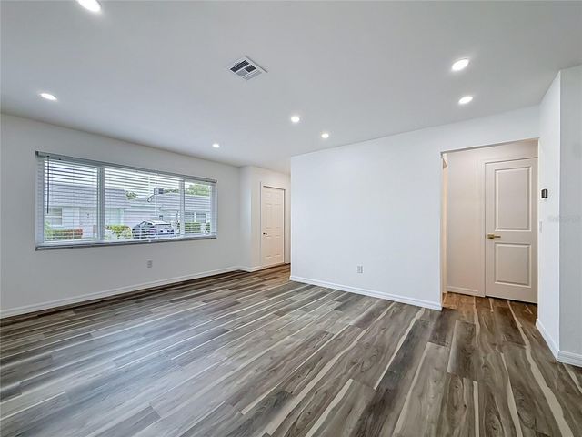 8454 AUSTIN N, Pinellas Park, FL 33781
