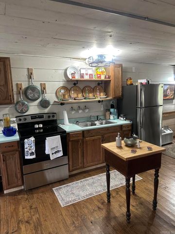 7537 HWY 289 Highway, Mammoth Spring, AR 72554