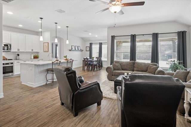 1324 Millican Lane, Aubrey, TX 76227