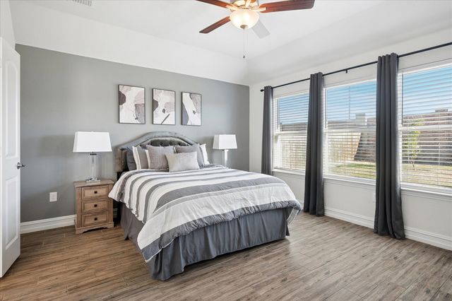 1324 Millican Lane, Aubrey, TX 76227