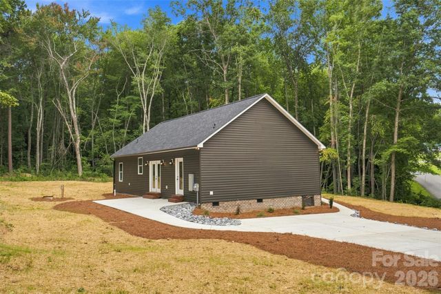 3361 Tolley Street, Claremont, NC 28610