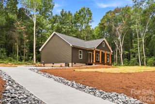 3361 Tolley Street, Claremont, NC 28610
