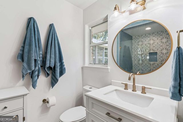 907 Mallery Street, St. Simons, GA 31522