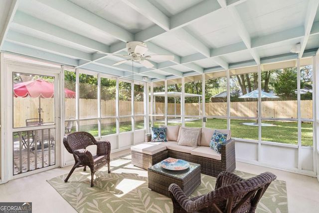 907 Mallery Street, St. Simons, GA 31522