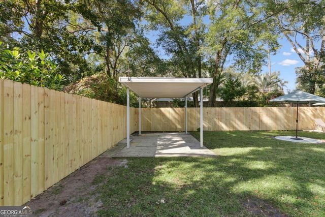 907 Mallery Street, St. Simons, GA 31522