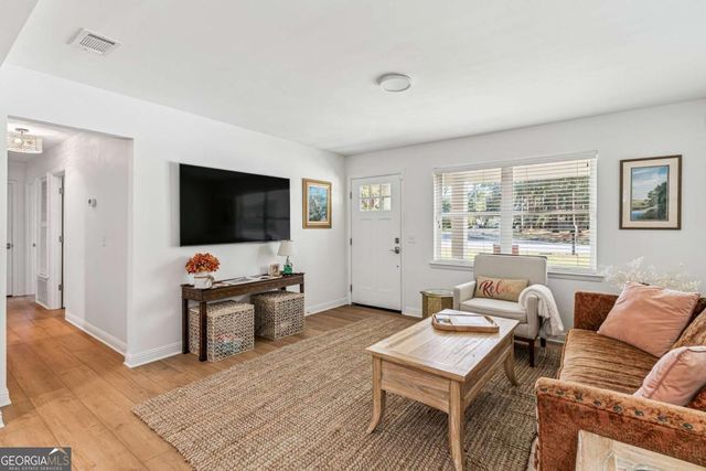 907 Mallery Street, St. Simons, GA 31522