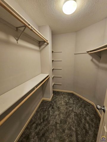 2309 Sunset Lake Drive, Emporia, KS 66801