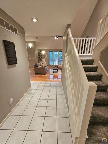 2309 Sunset Lake Drive, Emporia, KS 66801