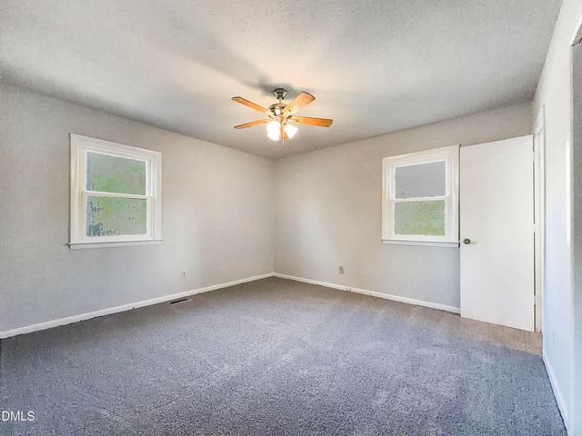 1181 Mcneil Street, Spring Lake, NC 28390