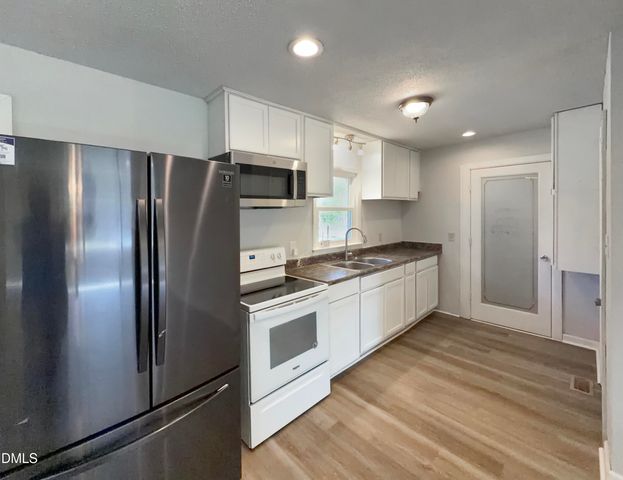 1181 Mcneil Street, Spring Lake, NC 28390