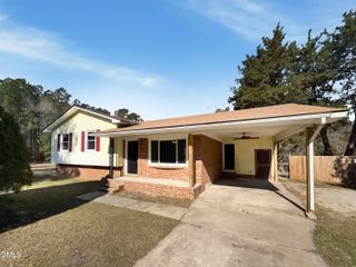 1181 Mcneil Street, Spring Lake, NC 28390