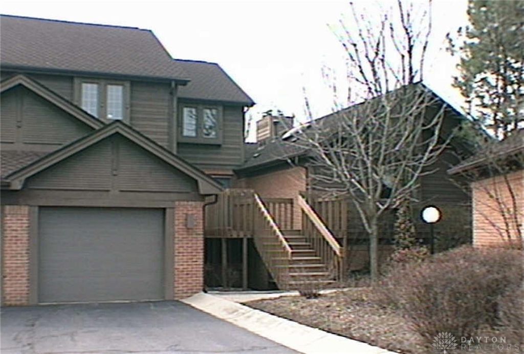 312 Trebor Lane, Dayton, OH 45459