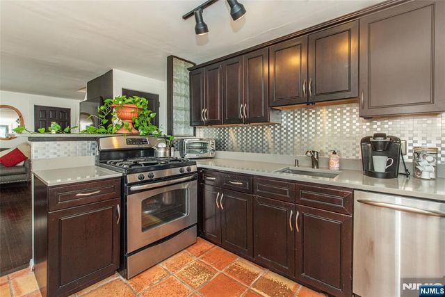 257 McCosh Road, Montclair, NJ 07043