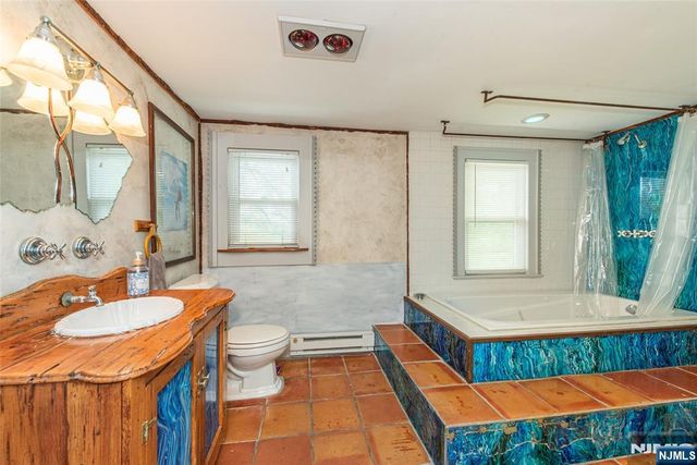 257 McCosh Road, Montclair, NJ 07043