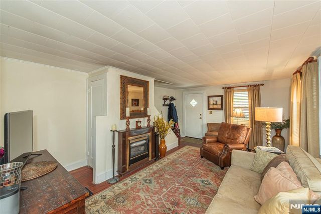 257 McCosh Road, Montclair, NJ 07043