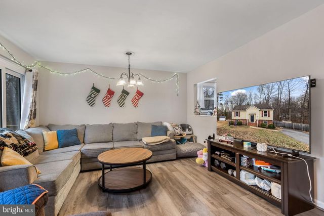 10713 COBBLESTONE DR, Spotsylvania, VA 22553