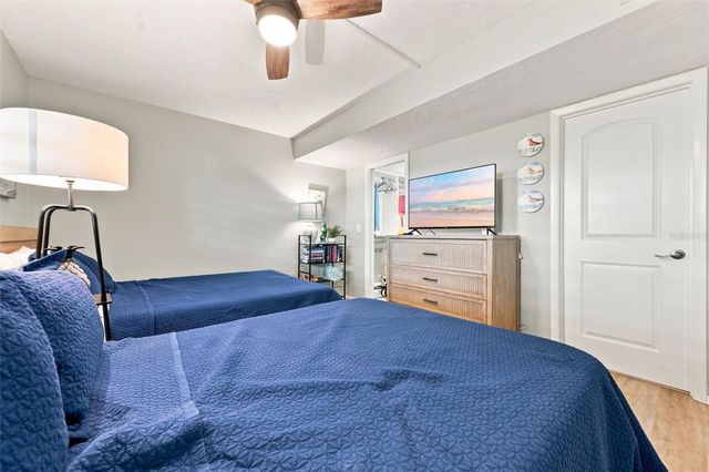 9604 CORTEZ ROAD W 422, Bradenton, FL 34210