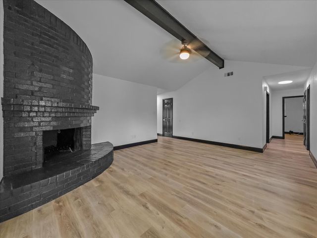 3950 Cypress Wood Court, Fort Worth, TX 76133