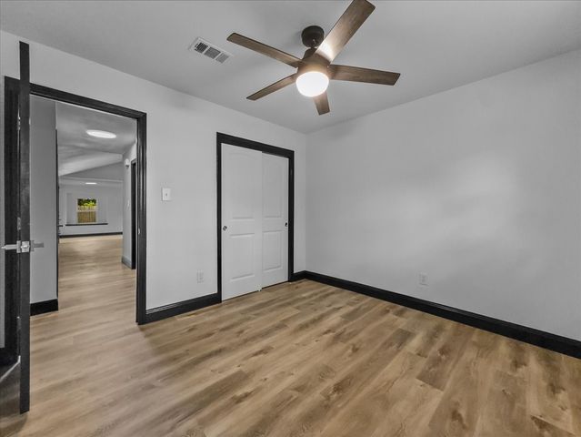 3950 Cypress Wood Court, Fort Worth, TX 76133