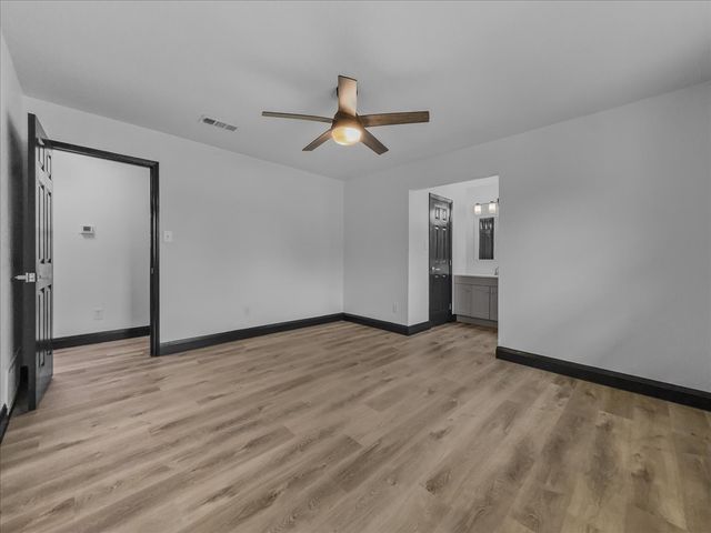 3950 Cypress Wood Court, Fort Worth, TX 76133