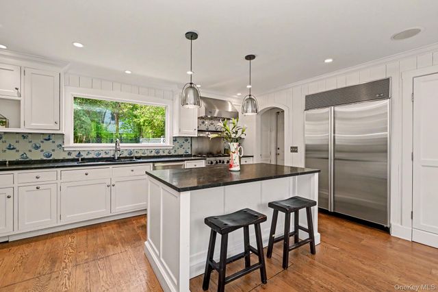224 Old Colony Road, Hartsdale, NY 10530