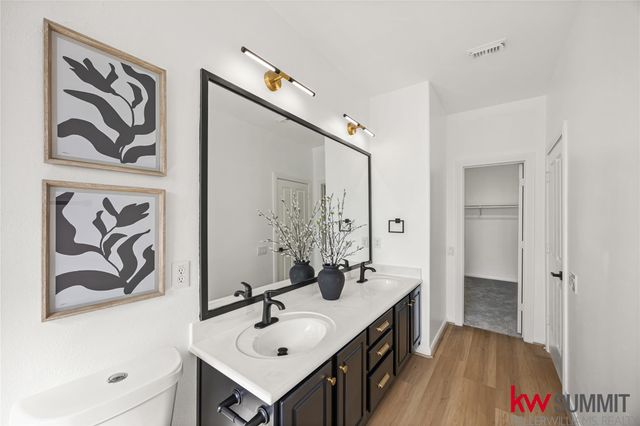 2410 Calumet Street B, Houston, TX 77004