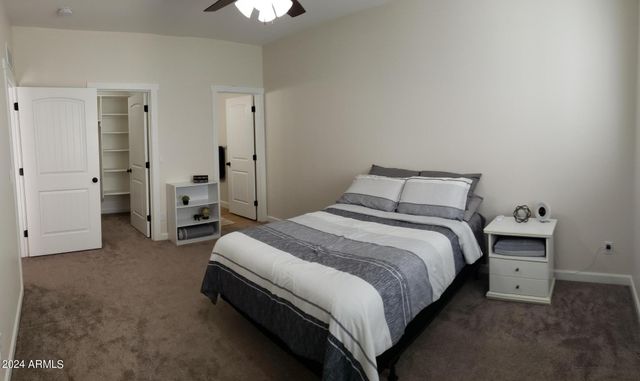 2060 E QUARTZ Street, Mesa, AZ 85213