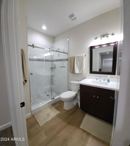 2060 E QUARTZ Street, Mesa, AZ 85213