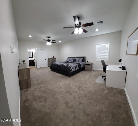 2060 E QUARTZ Street, Mesa, AZ 85213