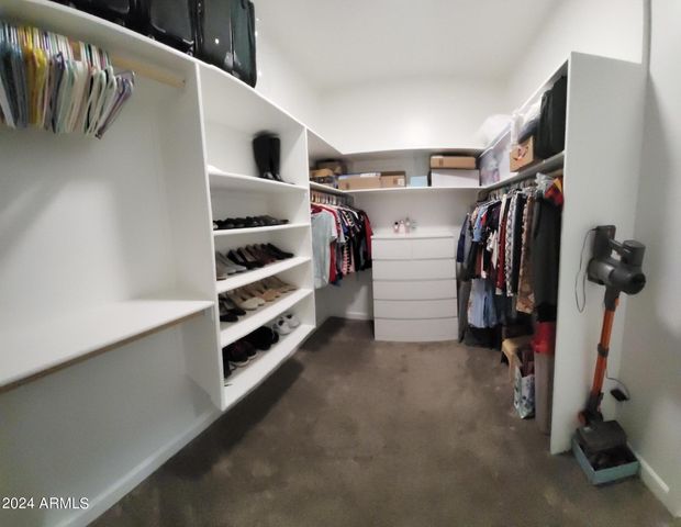 2060 E QUARTZ Street, Mesa, AZ 85213