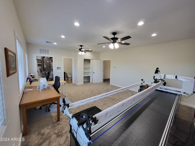 2060 E QUARTZ Street, Mesa, AZ 85213