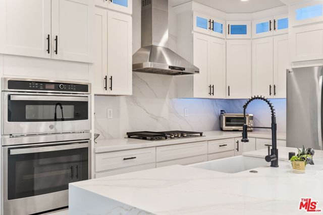 1079 Alta Cresta, Palm Springs, CA 92262