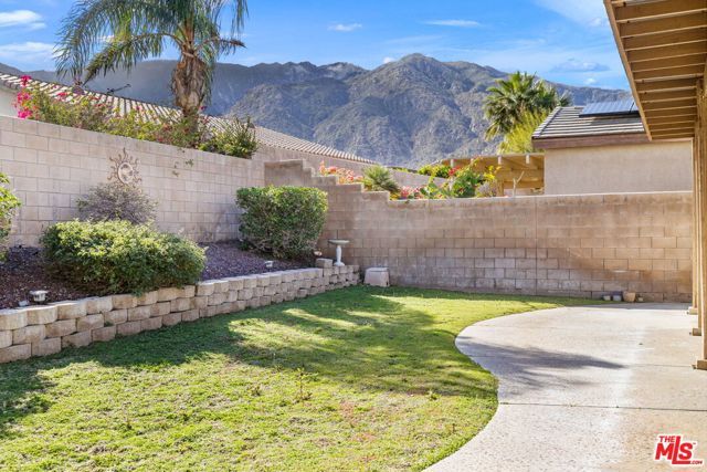 1079 Alta Cresta, Palm Springs, CA 92262