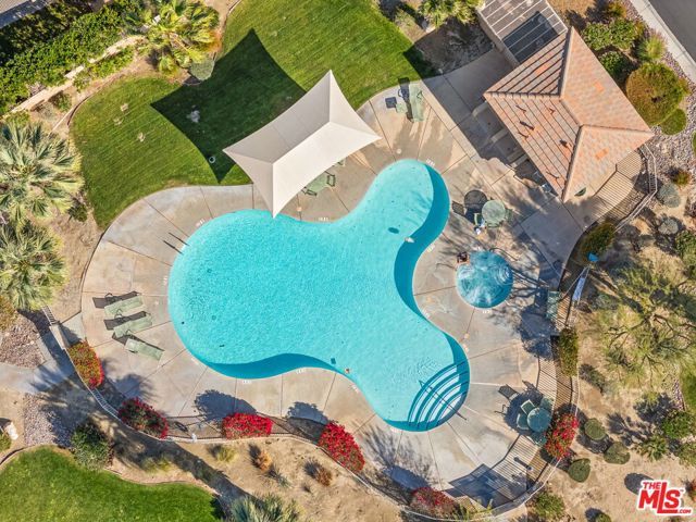 1079 Alta Cresta, Palm Springs, CA 92262