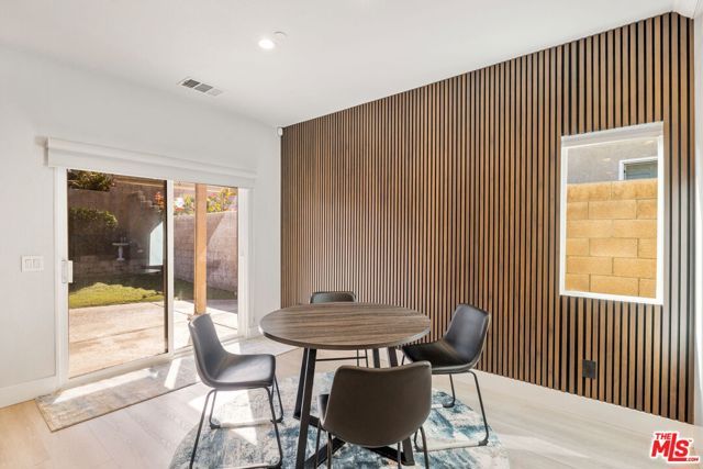 1079 Alta Cresta, Palm Springs, CA 92262