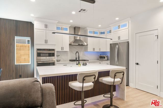 1079 Alta Cresta, Palm Springs, CA 92262