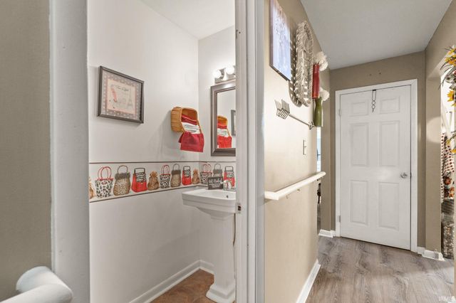 1216 20th Street, Tell City, IN 47586