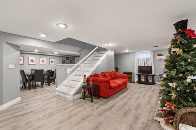 1216 20th Street, Tell City, IN 47586