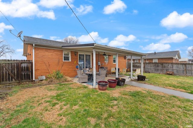 1216 20th Street, Tell City, IN 47586