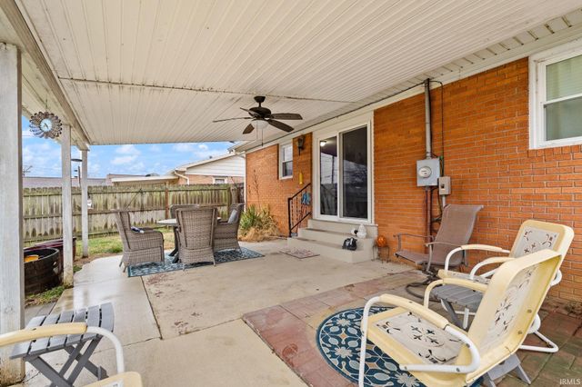 1216 20th Street, Tell City, IN 47586