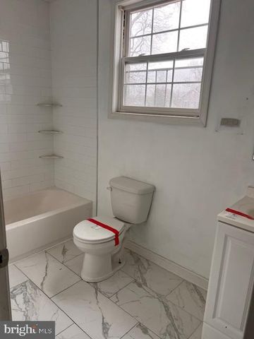 7832 E SHORE RD, Pasadena, MD 21122