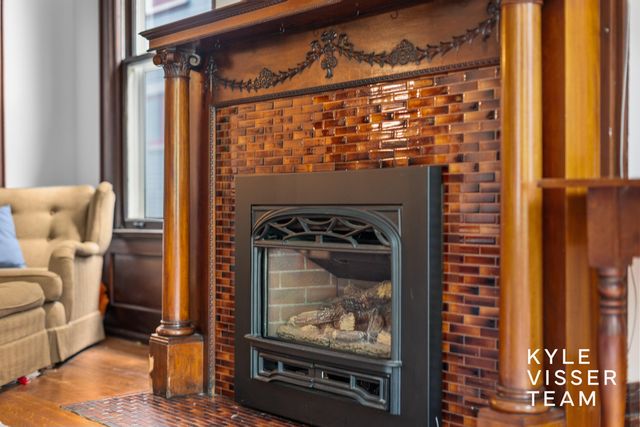 228 Madison Avenue SE, Grand Rapids, MI 49503