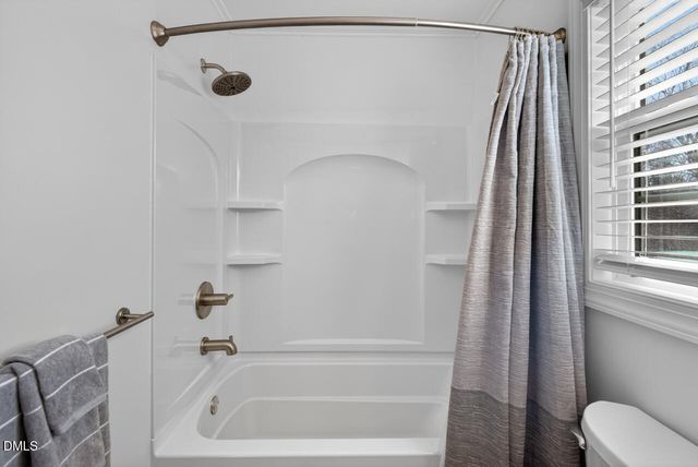 7620 E Washington Street Street, Mebane, NC 27302