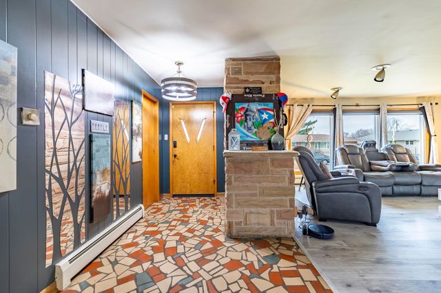 5509 Van Buren Street, Merrillville, IN 46410