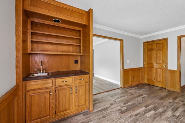 809 58th Street, West Des Moines, IA 50266