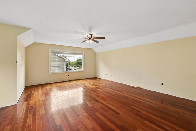 809 58th Street, West Des Moines, IA 50266